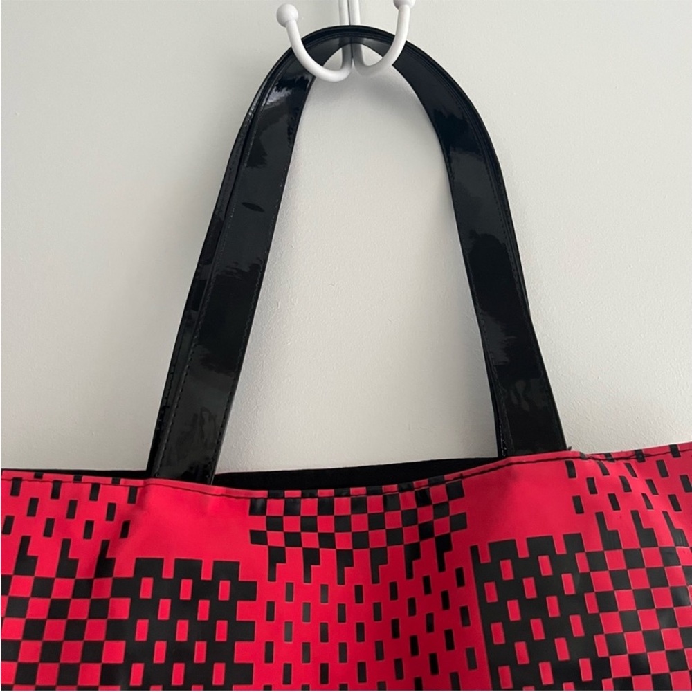 MAC COSMETICS Canada 1984 Tote Bag - Picture 5 of 10